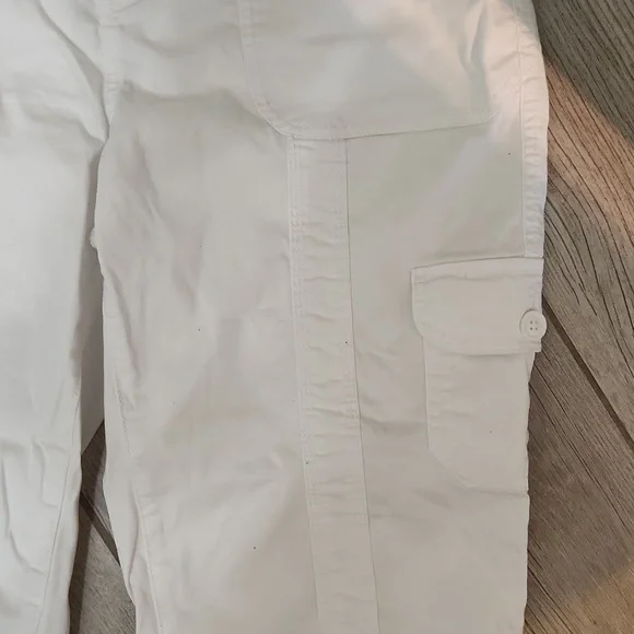 Style and Co Women's Adjustable Cargon Style Capri Pants - Picture 7 of 12
